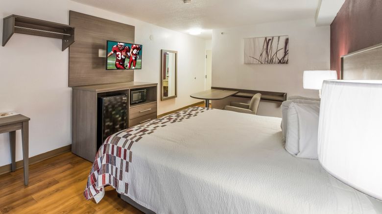 <b>Red Roof Inn Rochester - Airport Room</b>. Images powered by <a href="https://www.leonardoworldwide.com/" title="Leonardo Worldwide" target="_blank">Leonardo</a>.
