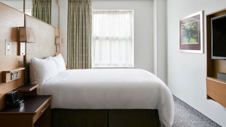 <b>Club Quarters Lincoln's Inn Fields Room</b>. Images powered by <a href="https://www.leonardoworldwide.com/" title="Leonardo Worldwide" target="_blank">Leonardo</a>.