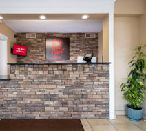 Red Roof Knoxville North-Merchants Drive Lobby