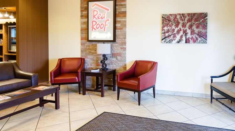 Red Roof PLUS+ Danville, KY Lobby