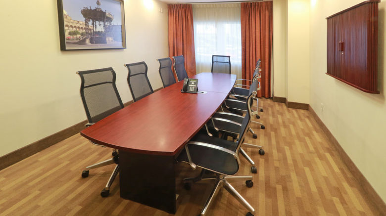 <b>Holiday Inn Express Guadalajara Airport Meeting</b>. Images powered by <a href="https://www.leonardoworldwide.com/" title="Leonardo Worldwide" target="_blank">Leonardo</a>.