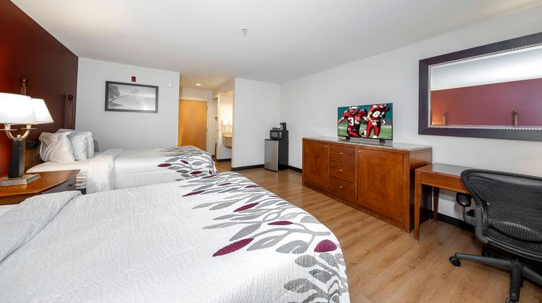 <b>Red Roof Suites Biloxi-Ocean Springs Room</b>. Images powered by <a href="https://www.leonardoworldwide.com/" title="Leonardo Worldwide" target="_blank">Leonardo</a>.