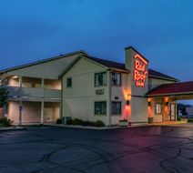 Red Roof Inn Columbus - Taylorsville/Edi Exterior
