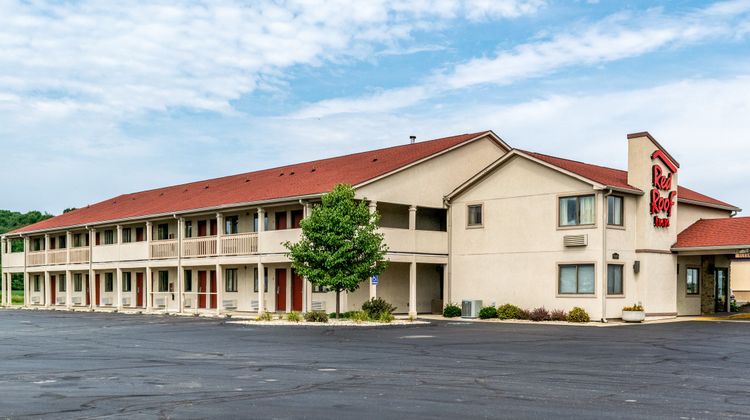 Red Roof Inn Columbus - Taylorsville/Edi Exterior