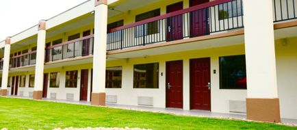 Red Roof Inn & Suites Commerce - Athens Exterior