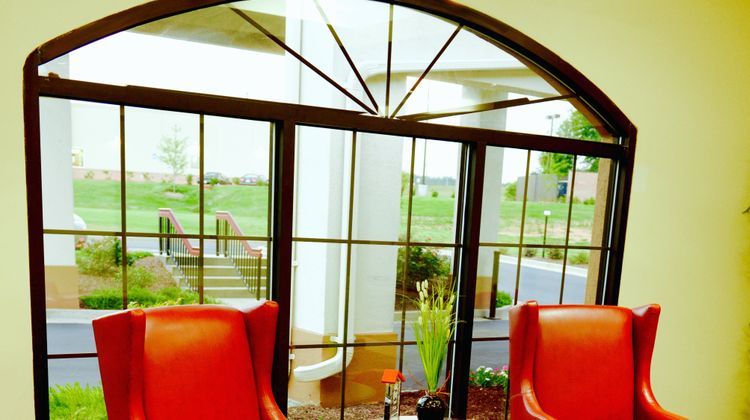 Red Roof Inn & Suites Commerce - Athens Lobby