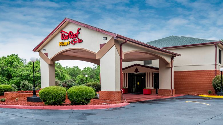 <b>Red Roof PLUS & Suites Opelika Exterior</b>. Images powered by <a href="https://www.leonardoworldwide.com/" title="Leonardo Worldwide" target="_blank">Leonardo</a>.