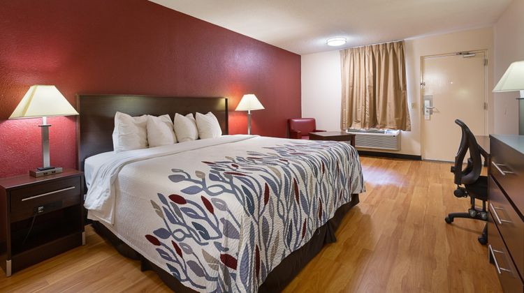 Red Roof Inn Hardeeville Room