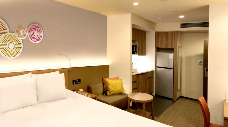 <b>Holiday Inn & Suites Shin Osaka Suite</b>. Images powered by <a href="https://www.leonardoworldwide.com/" title="Leonardo Worldwide" target="_blank">Leonardo</a>.