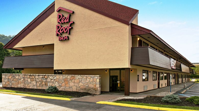 <b>Red Roof Inn Charleston-Kanawha City, WV Exterior</b>. Images powered by <a href="https://www.leonardoworldwide.com/" title="Leonardo Worldwide" target="_blank">Leonardo</a>.
