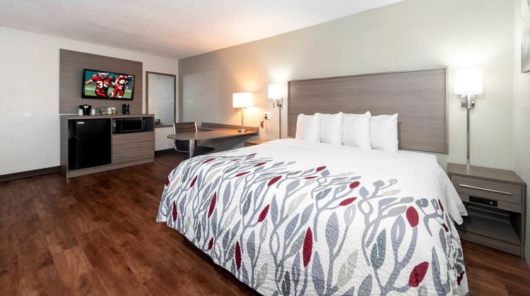 Red Roof Inn Petersburg-Fort Lee Suite