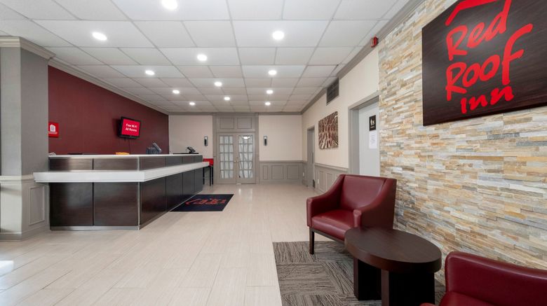 <b>Red Roof Inn Petersburg-Fort Lee Lobby</b>. Images powered by <a href="https://www.leonardoworldwide.com/" title="Leonardo Worldwide" target="_blank">Leonardo</a>.