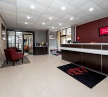 Red Roof Inn Petersburg-Fort Lee Lobby