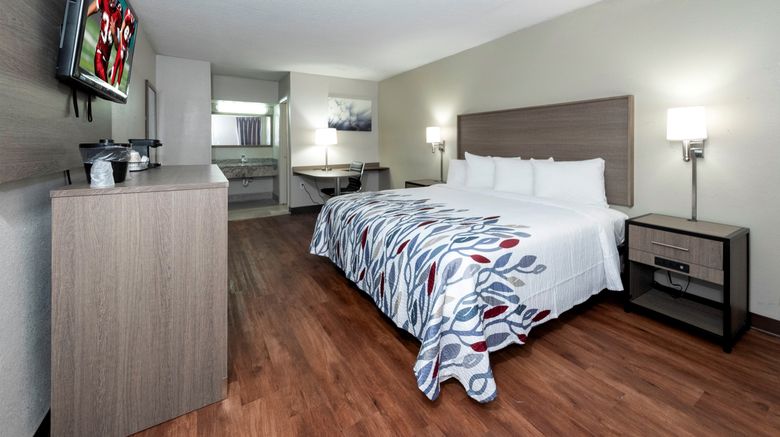 <b>Red Roof Inn Petersburg-Fort Lee Room</b>. Images powered by <a href="https://www.leonardoworldwide.com/" title="Leonardo Worldwide" target="_blank">Leonardo</a>.
