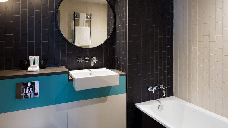 <b>Malmaison Manchester Suite</b>. Images powered by <a href="https://www.leonardoworldwide.com/" title="Leonardo Worldwide" target="_blank">Leonardo</a>.