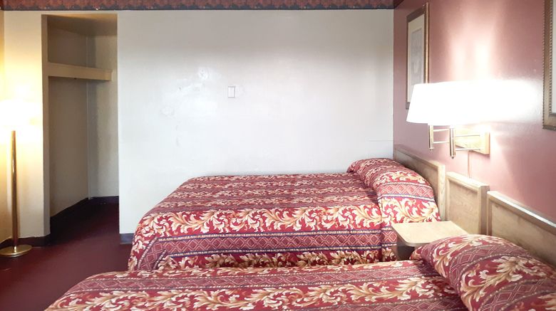 <b>OYO Hotel Kings at Clovis Room</b>. Images powered by <a href="https://www.leonardoworldwide.com/" title="Leonardo Worldwide" target="_blank">Leonardo</a>.