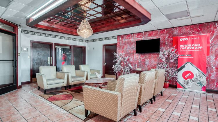 OYO Hotel Wade Fayetteville I-95 Lobby