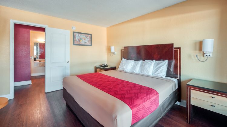 OYO Hotel Wade Fayetteville I-95 Room