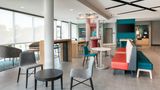 avid hotel Roseville-Minneapolis North Lobby