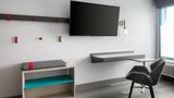 avid hotel Roseville-Minneapolis North Room
