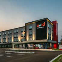 avid hotel Roseville-Minneapolis North