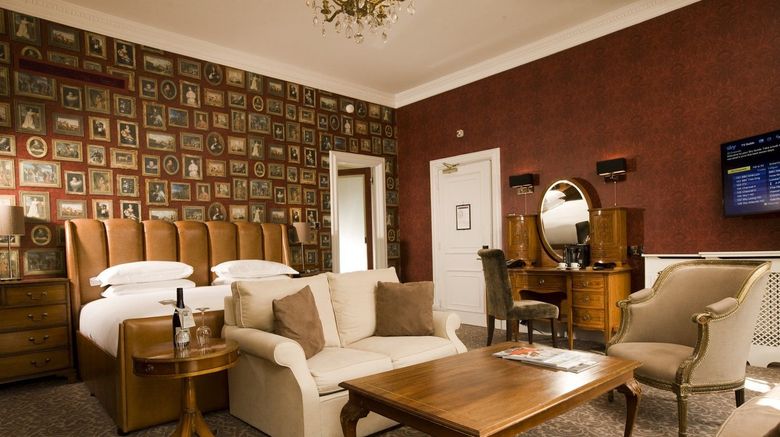 <b>Hotel du Vin Cannizaro House Suite</b>. Images powered by <a href="https://leonardo.com/" title="Leonardo Worldwide" target="_blank">Leonardo</a>.
