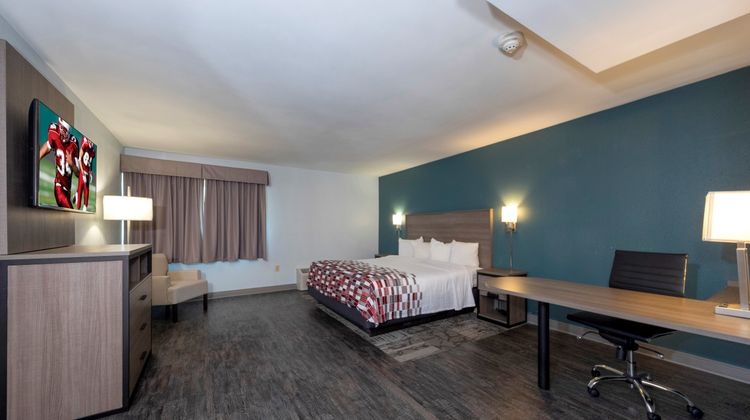 Red Roof Inn Suites Wilmington Room