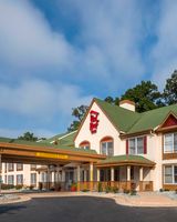 Red Roof Inn & Suites Stafford, VA - Qua