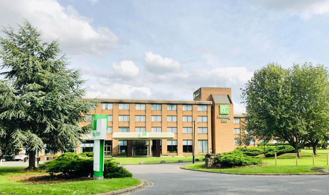 Holiday Inn Peterborough West Exterior