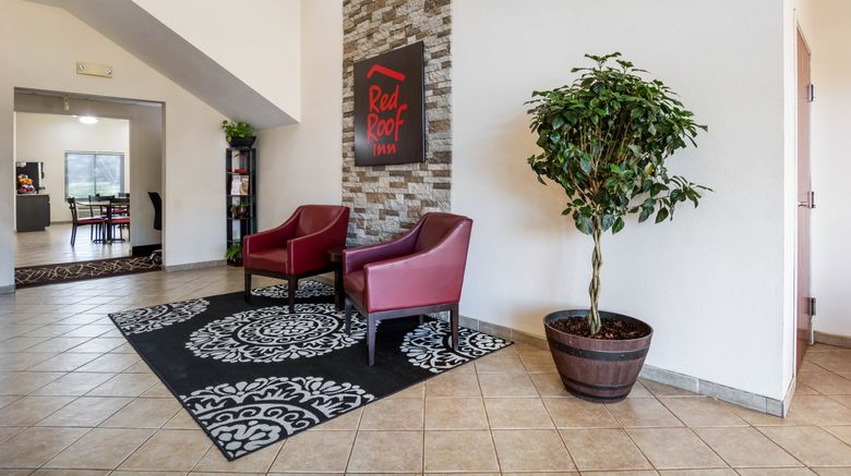 <b>Red Roof Inn Carrollton Lobby</b>. Images powered by <a href="https://www.leonardoworldwide.com/" title="Leonardo Worldwide" target="_blank">Leonardo</a>.