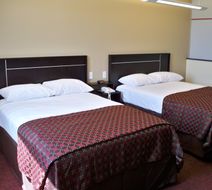 Red Roof Inn & Suites Beaumont Room