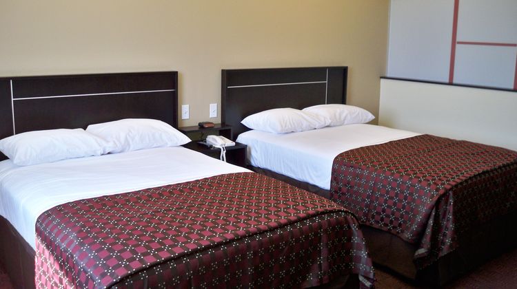 Red Roof Inn & Suites Beaumont Room