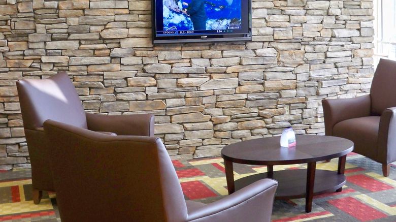 <b>Red Roof Inn & Suites Beaumont Lobby</b>. Images powered by <a href="https://www.leonardoworldwide.com/" title="Leonardo Worldwide" target="_blank">Leonardo</a>.