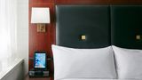 <b>Club Quarters in Boston Room</b>. Images powered by <a href="https://leonardo.com/" title="Leonardo Worldwide" target="_blank">Leonardo</a>.