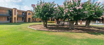 Red Roof Inn Forsyth Exterior