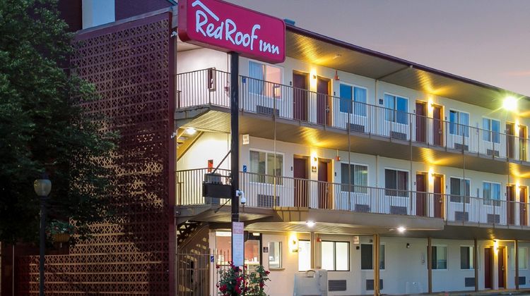 Red Roof Inn York Downtown Exterior