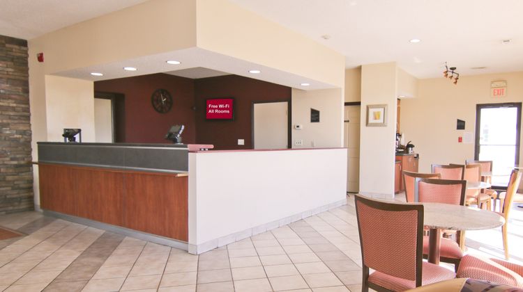 Red Roof Inn Somerset, KY Lobby