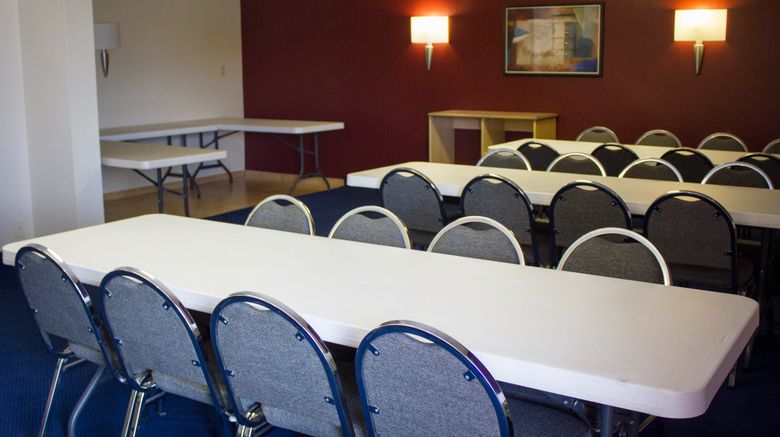<b>Red Roof Inn Somerset, KY Meeting</b>. Images powered by <a href="https://www.leonardoworldwide.com/" title="Leonardo Worldwide" target="_blank">Leonardo</a>.