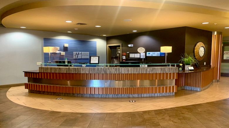 <b>Holiday Inn Express Ntl Fairground Area Lobby</b>. Images powered by <a href="https://www.leonardoworldwide.com/" title="Leonardo Worldwide" target="_blank">Leonardo</a>.