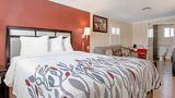 Red Roof Inn & Suites Monterey Suite