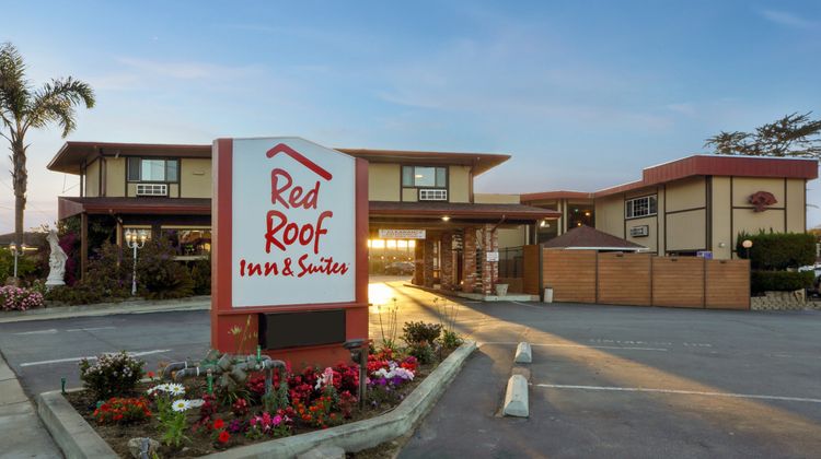 Red Roof Inn & Suites Monterey Exterior