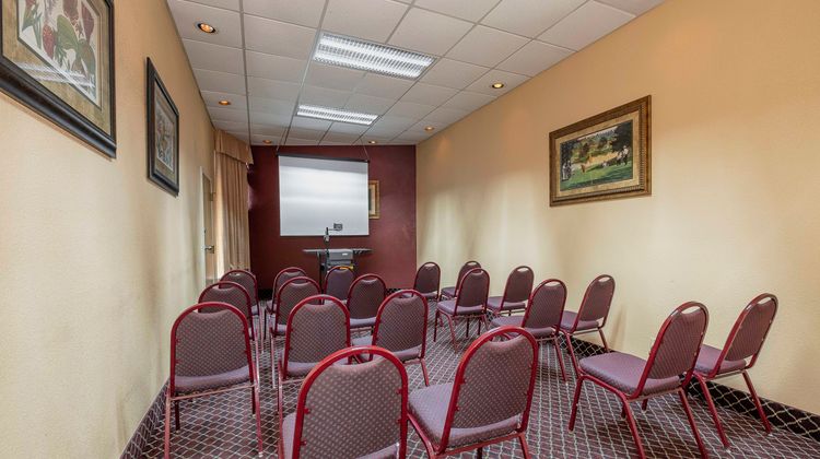 Red Roof Inn & Suites Macon Meeting