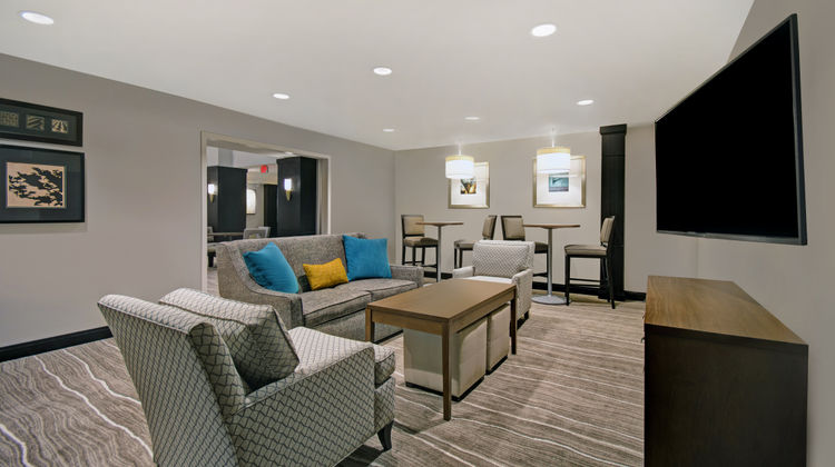 Staybridge Suites Sterling Heights Lobby