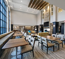 Staybridge Suites Sterling Heights Lobby
