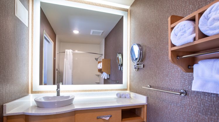 Holiday Inn Express Room
