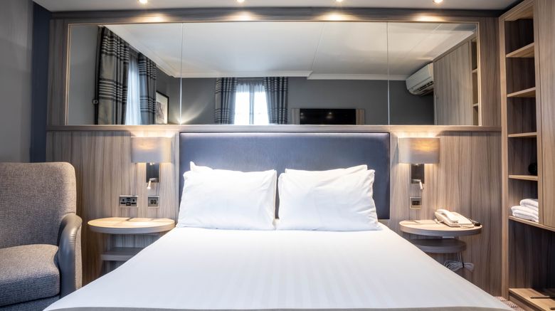 <b>Holiday Inn Glasgow Theatreland Room</b>. Images powered by <a href="https://www.leonardoworldwide.com/" title="Leonardo Worldwide" target="_blank">Leonardo</a>.