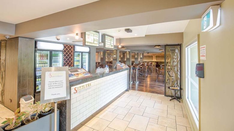 <b>Gateway Hotel & Apartments Restaurant</b>. Images powered by <a href="https://www.leonardoworldwide.com/" title="Leonardo Worldwide" target="_blank">Leonardo</a>.
