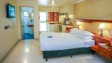 Gateway Hotel & Apartments Room