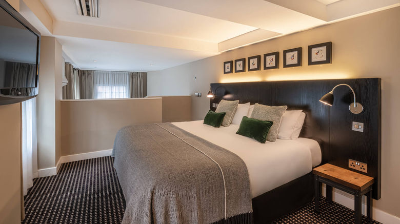 <b>The Resident Liverpool Suite</b>. Images powered by <a href="https://www.leonardoworldwide.com/" title="Leonardo Worldwide" target="_blank">Leonardo</a>.