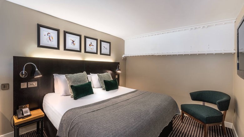 <b>The Resident Liverpool Suite</b>. Images powered by <a href="https://www.leonardoworldwide.com/" title="Leonardo Worldwide" target="_blank">Leonardo</a>.